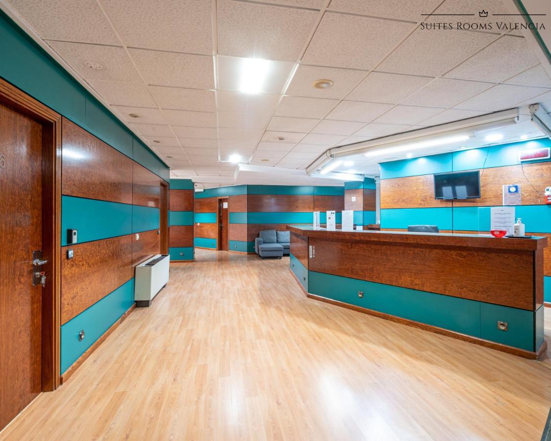 Suites Rooms Валенсия Экстерьер фото