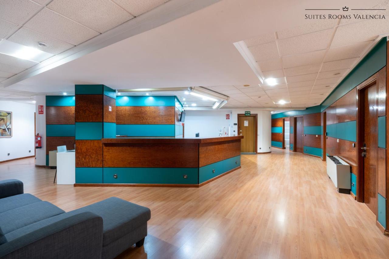 Suites Rooms Валенсия Экстерьер фото