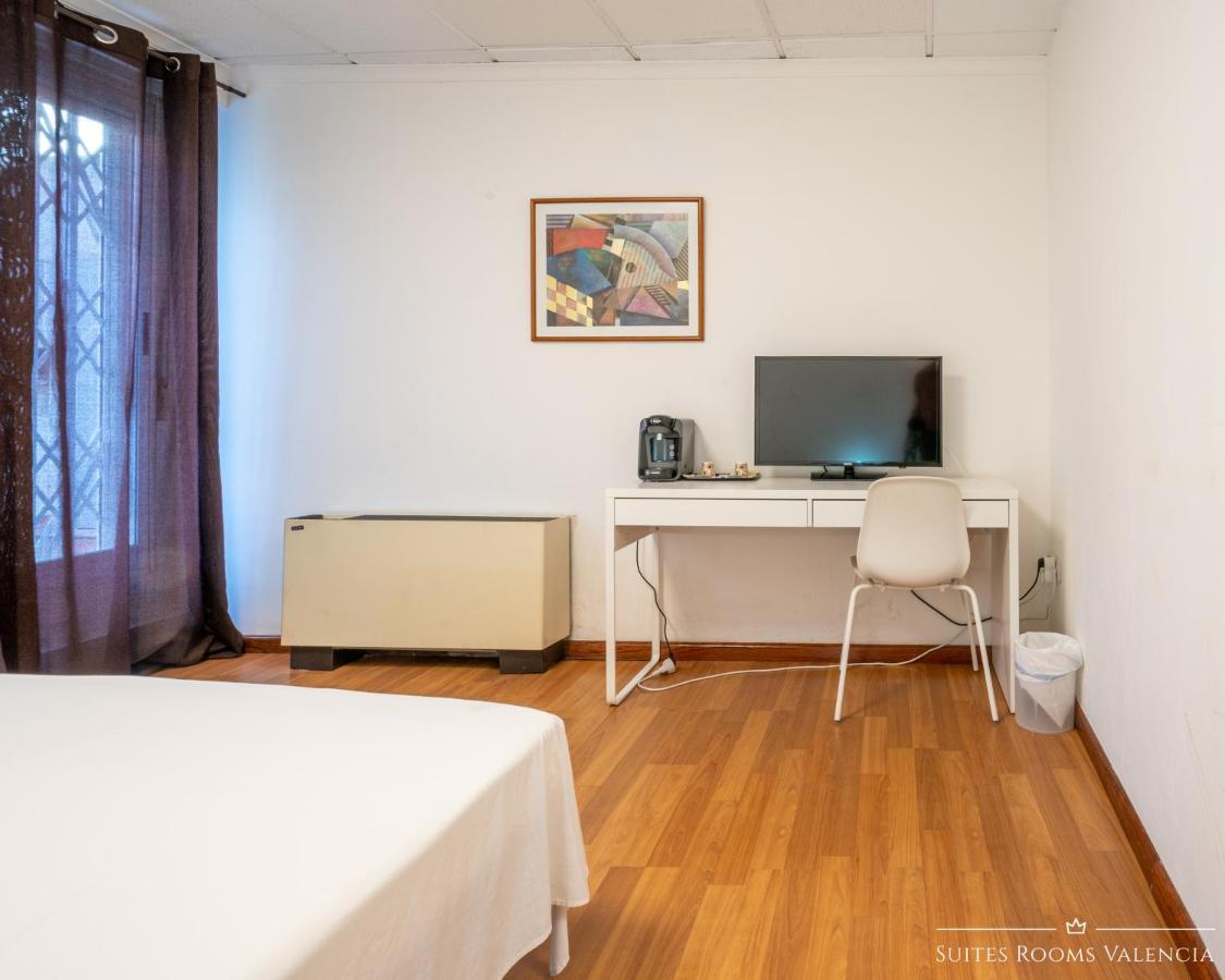 Suites Rooms Валенсия Экстерьер фото