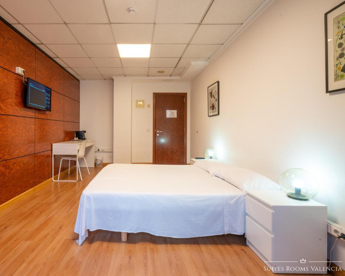 Suites Rooms Валенсия Экстерьер фото