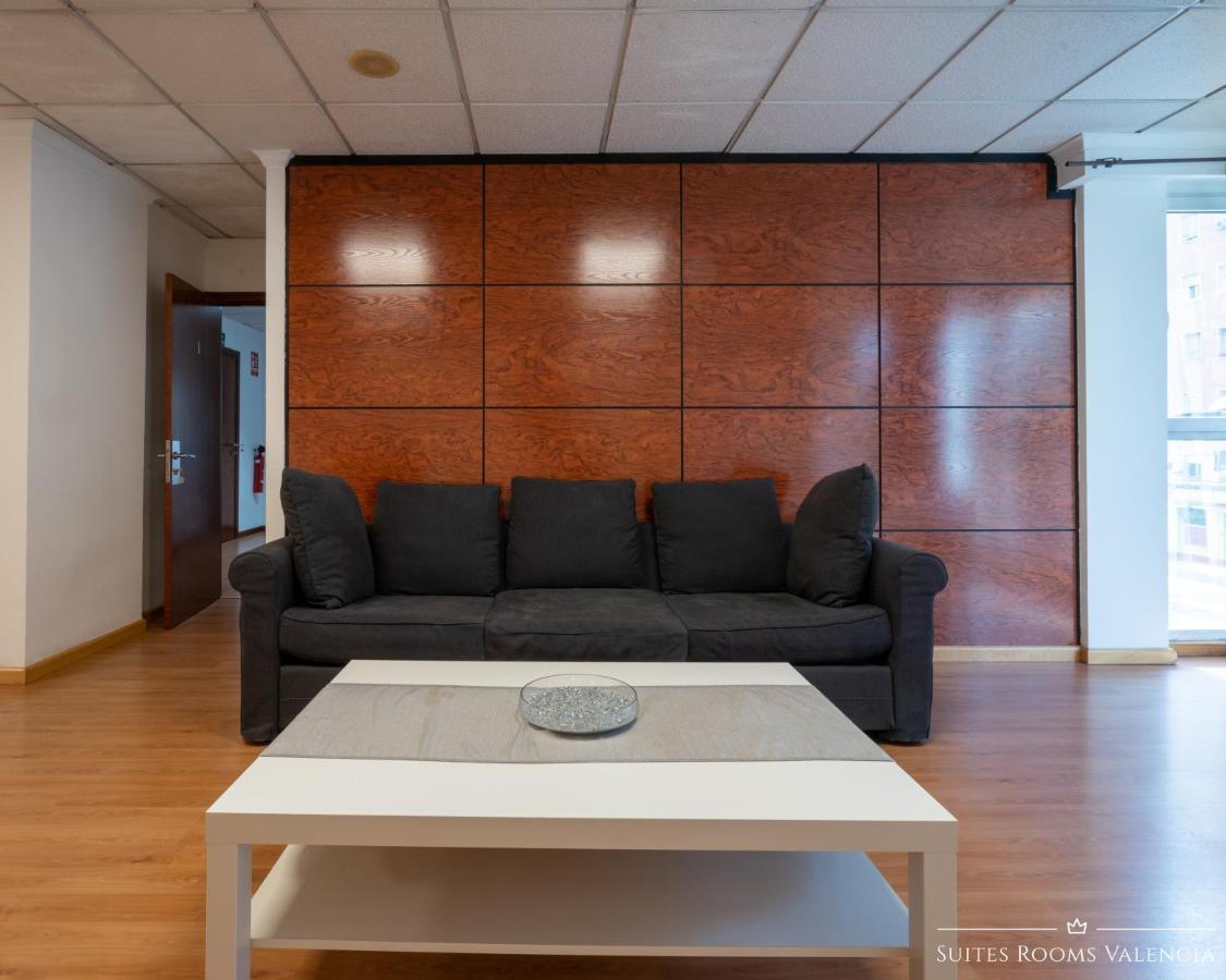 Suites Rooms Валенсия Экстерьер фото