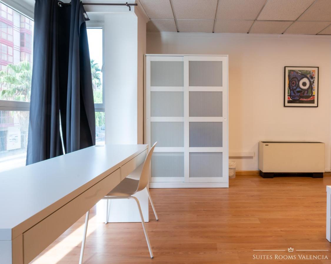 Suites Rooms Валенсия Экстерьер фото