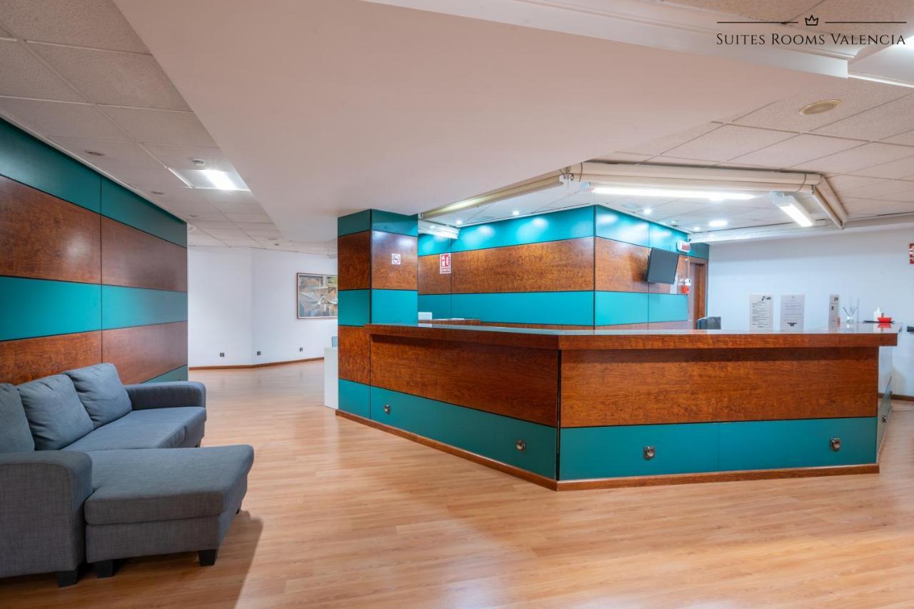 Suites Rooms Валенсия Экстерьер фото
