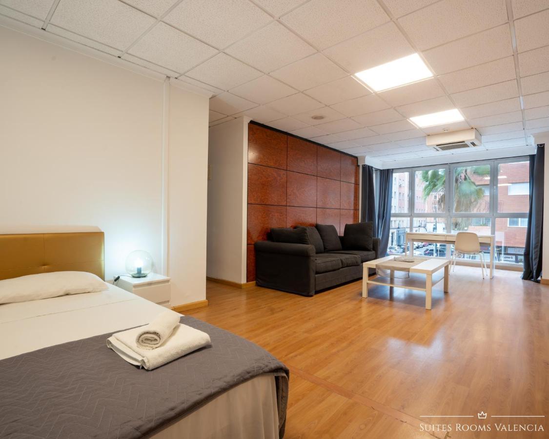 Suites Rooms Валенсия Экстерьер фото