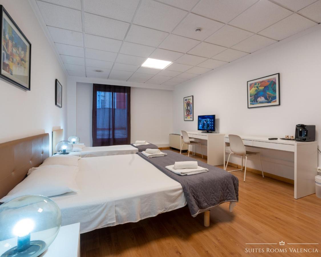 Suites Rooms Валенсия Экстерьер фото